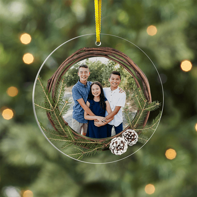 Pinecone Elegance Personalized Ornaments